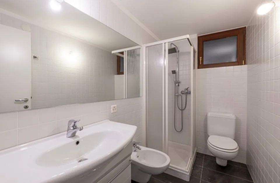 Villa con piscina e vista lago 180gradi - vendita diretta dal proprietario – foto 10 di 16