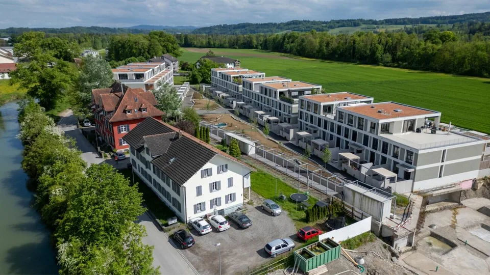 Zwei Wohneinheiten mit Garten und Potenzial an ruhiger Lage in Bürglen TG
