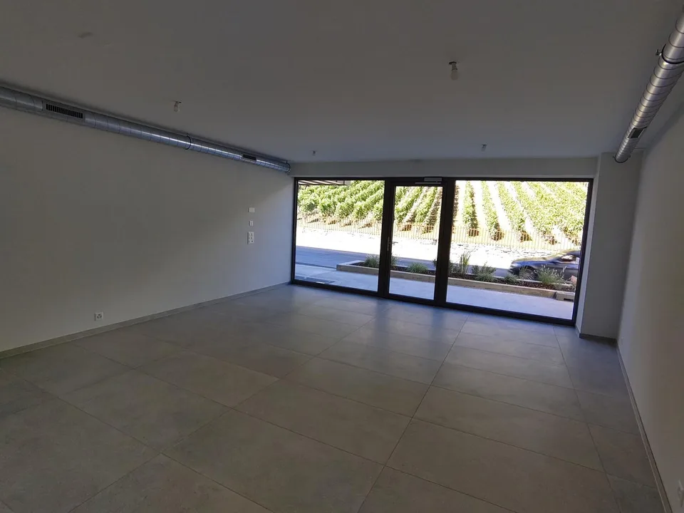 Local commercial pour investisseur