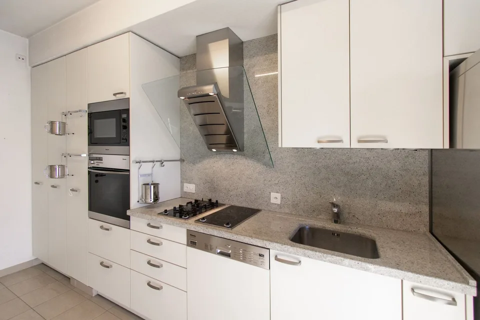 PENTHOUSE LUMINEUX ET ESPACIEUX AVEC VUE PANORAMIQUE
