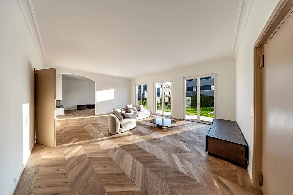 EXCLUSIVE RESIDENTIAL JEWEL WITH STYLE, ELEGANCE, AND POOL