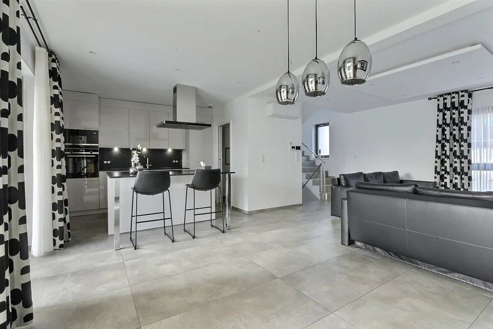 Casa residenziale moderna sostenibile – Stile, comfort e mobilità alle porte di Basilea