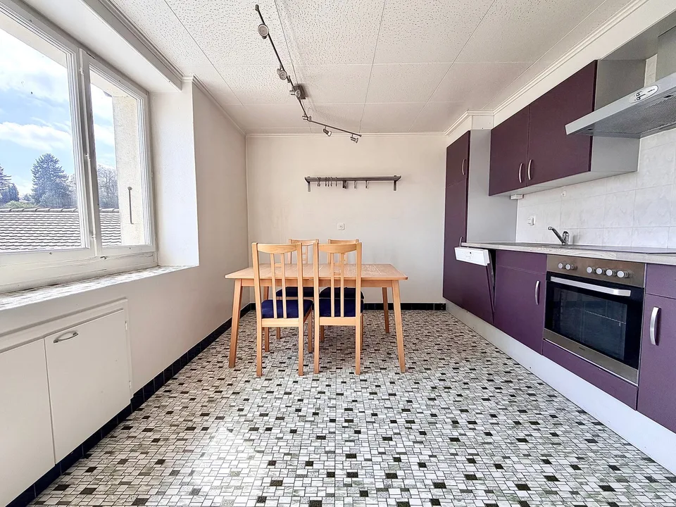 Esclusività – Duplex 5 locali con giardino e garage a Le Vaud (vicino a Nyon)