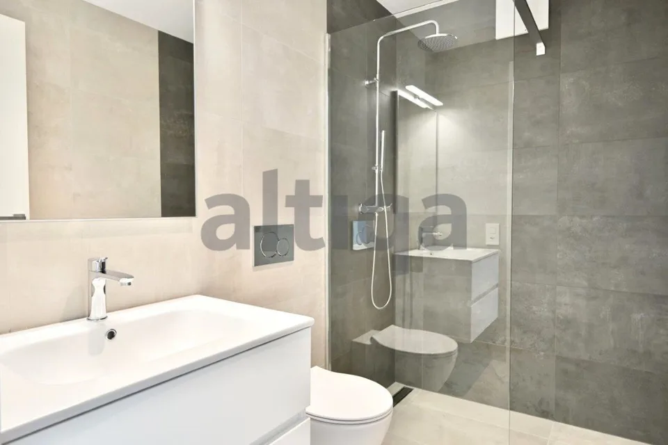 NOUVEAU PENTHOUSE 3.5 - RÉSIDENCE PRINCIPALE À LOCARNO – photo 11 sur 13