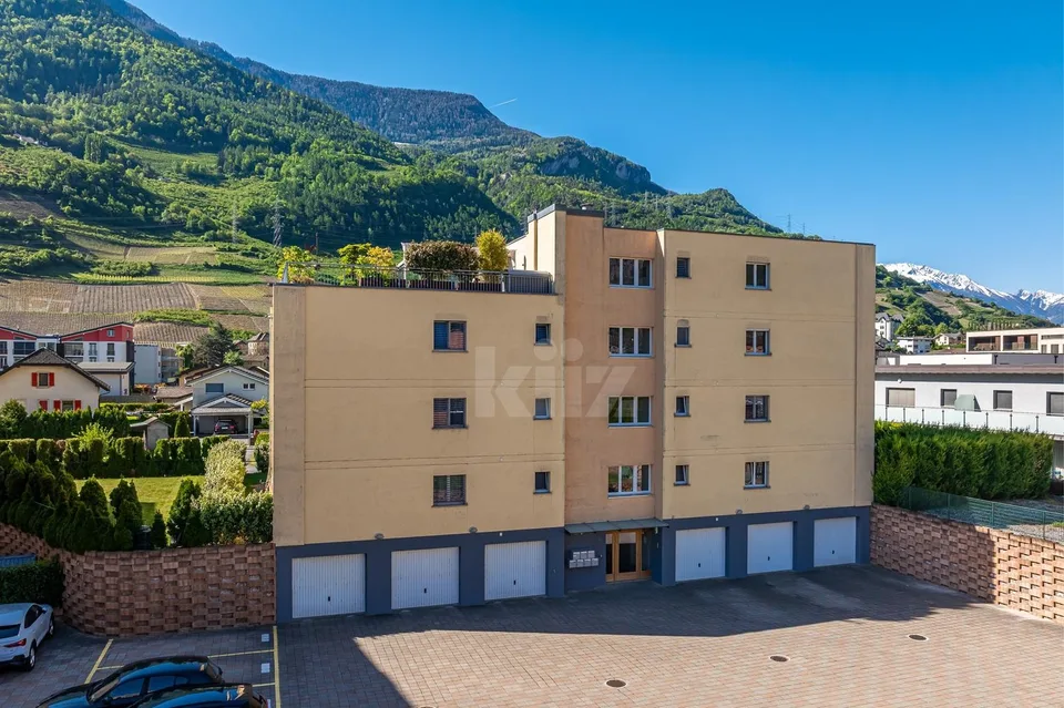 Superbo appartamento con terrazza e vista montagna – foto 12 di 13