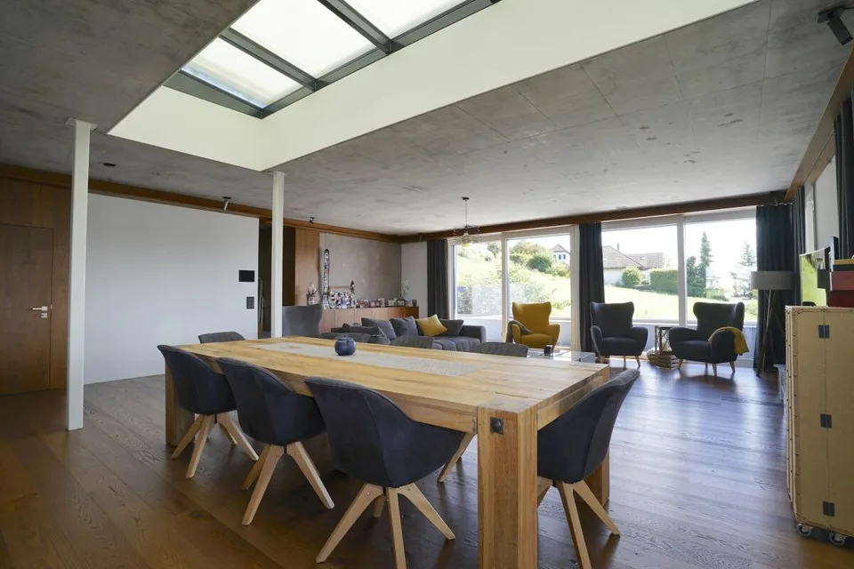 Casa a terrazza unica con piscina, vista panoramica, e comfort abitativo elevato – foto 6 di 13
