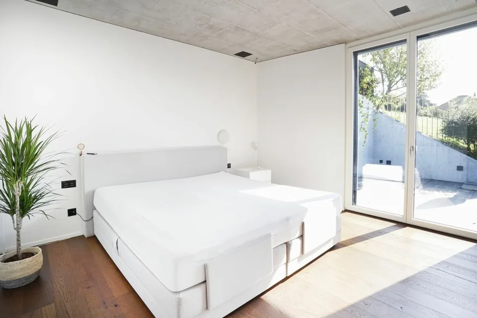 Casa a terrazza unica con piscina, vista panoramica, e comfort abitativo elevato – foto 7 di 13