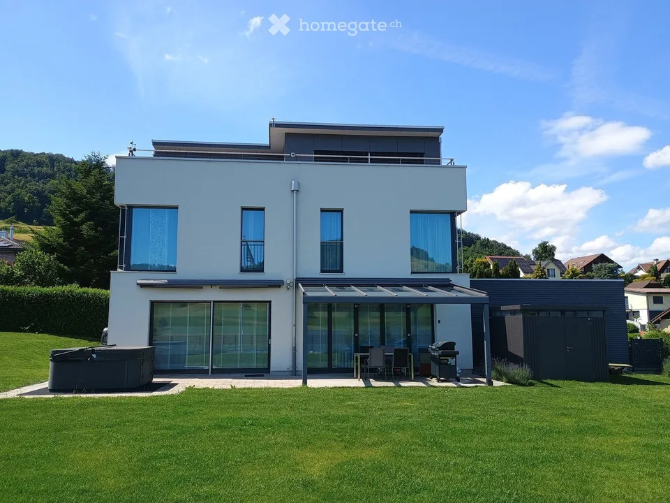 Villa moderne : à seulement 25 minutes de Baden et 45 minutes de Zurich/Bâle
