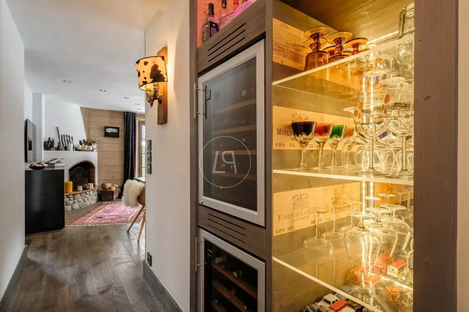 Charming ground floor apartment in Demi Quartier – photo 9 of 13