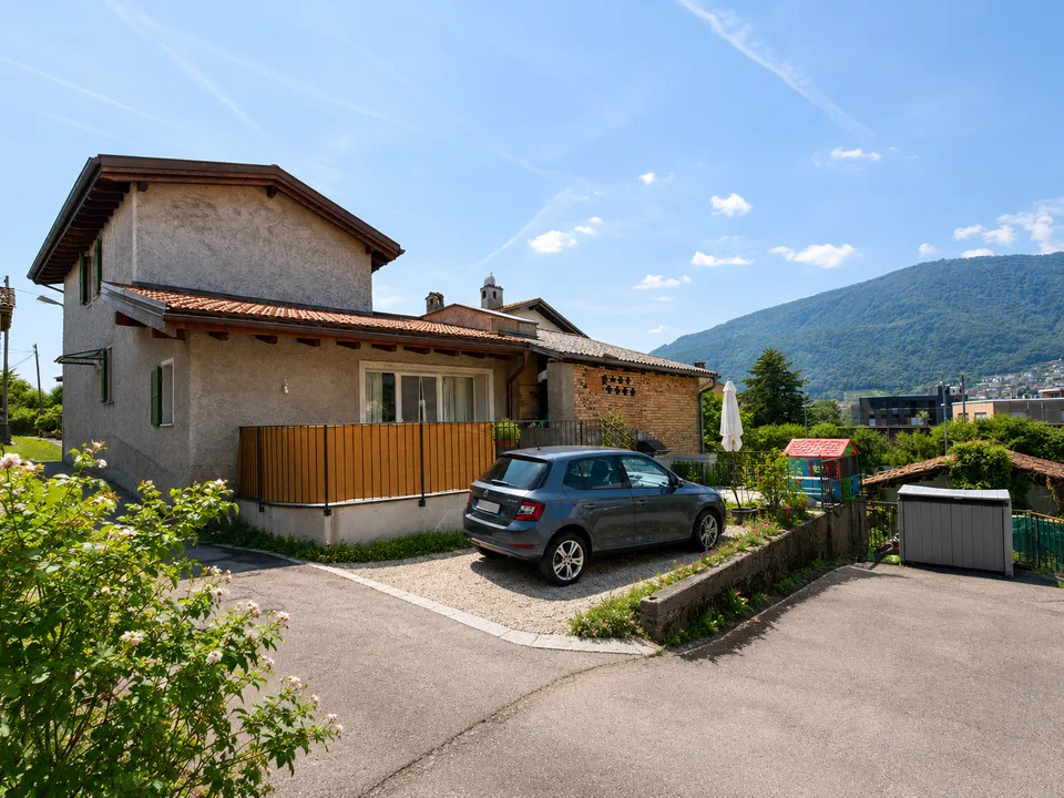 Casa unifamiliare di 4.5 locali a Cadempino con giardino e potenziale di ampliamento – Foto 7 von 18