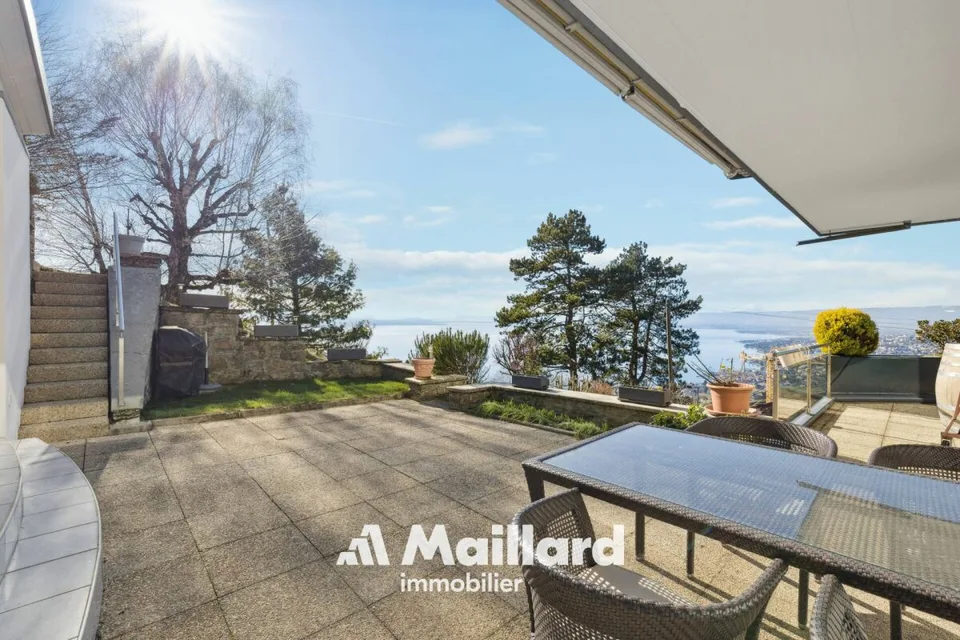Maison avec magnifique vue à Grandvaux