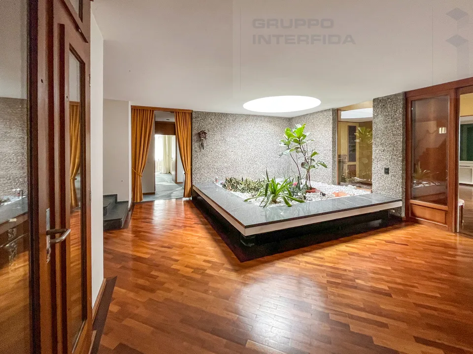 Moderne Villa mit Pool