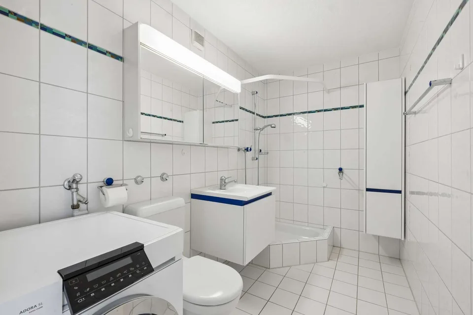 RESERVIERT: Familienfreundliche 5.5 Zimmer-Wohnung mit Potenzial in Nürensdorf – Foto 6 von 11