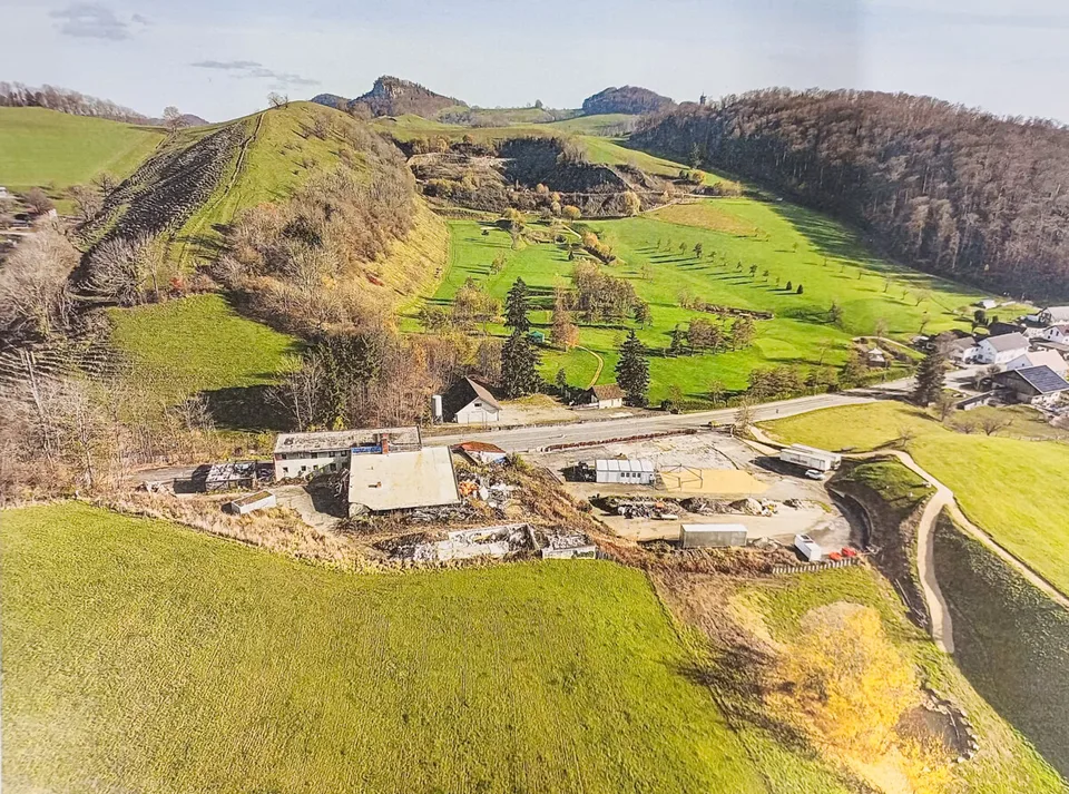 Attraktives Grundstück mit Panoramaaussicht  8807 m² Bauland in Haue