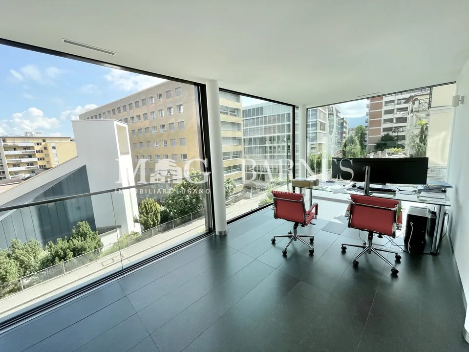 Lugano, Paradiso: Ufficio moderno 4 locali con vista lago