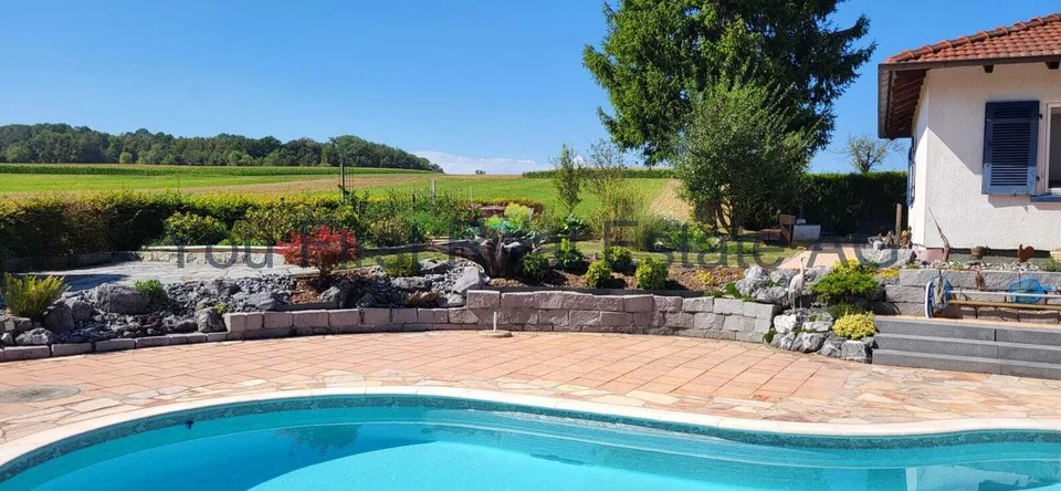 FRANCE - Un jardin comme un parc, paix, espace et nature. – photo 7 sur 13