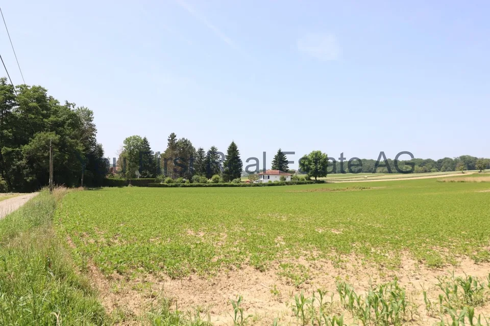 FRANCE - Un jardin comme un parc, paix, espace et nature. – photo 8 sur 13