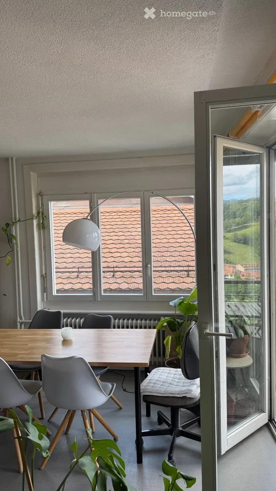 Ab sofort schöne 3-Zimmer-Wohnung im Herzen von Fribourg