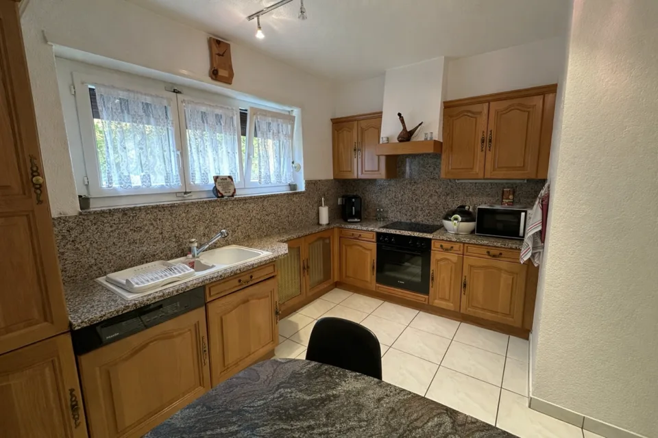 St-Imier, magnifique appartement de 4.5 pièces au 1er étage avec balcon et terrasse