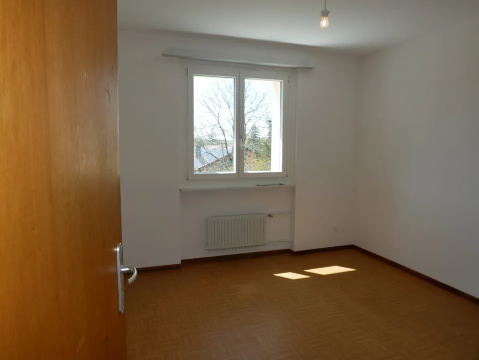 EPENDES - PRE-DU-CHATEAU 2 - PRÄCHTIGES 4.5-ZIMMER-WOHNUNG