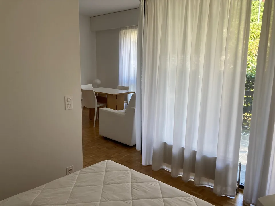 Lugano, möbliertes Einzimmerapartment in ruhiger Lage