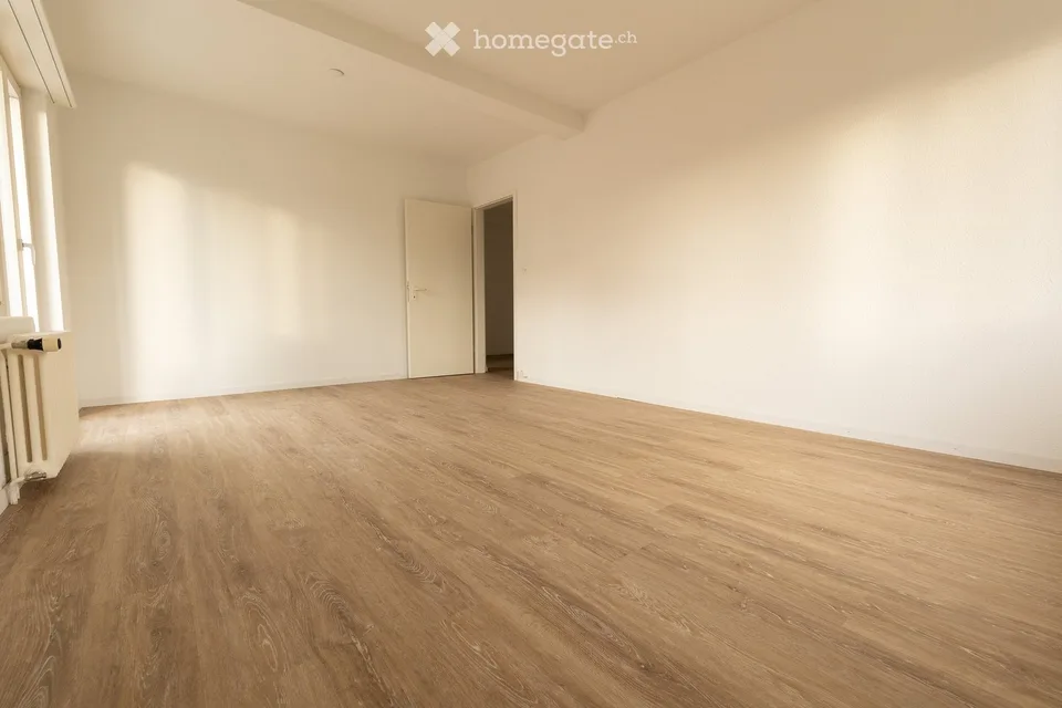 Schmuckstück im Villenquartier - 4 Zimmerwohnung (1. OG)