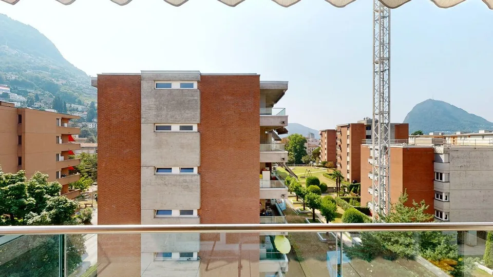 Charm e comodità a Viganello – foto 21 di 33
