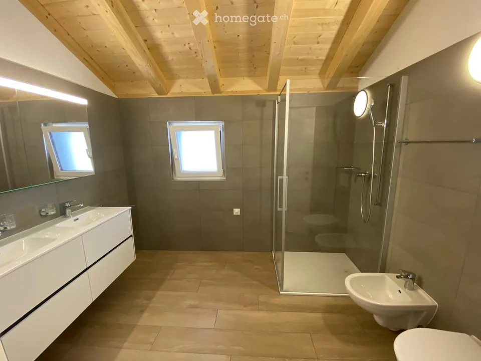 Rent new 5-room duplex in Olivone