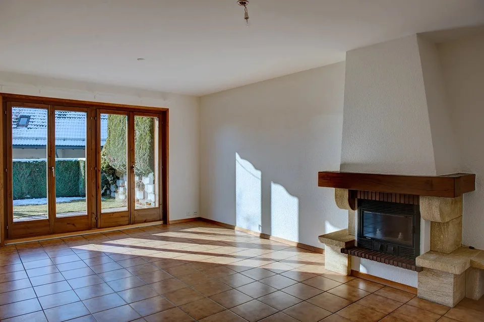 Reihenhaus-Villa mit 6 Zimmern