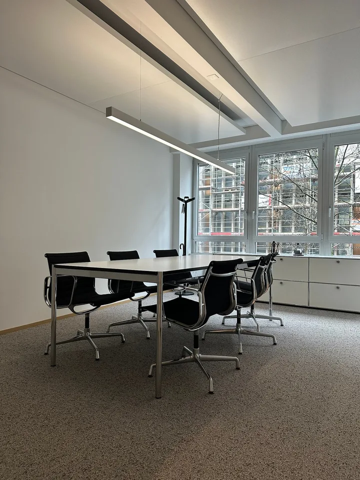 Komplett eingerichtetes, privates Büro exklusiv für Sie und Ihr Team