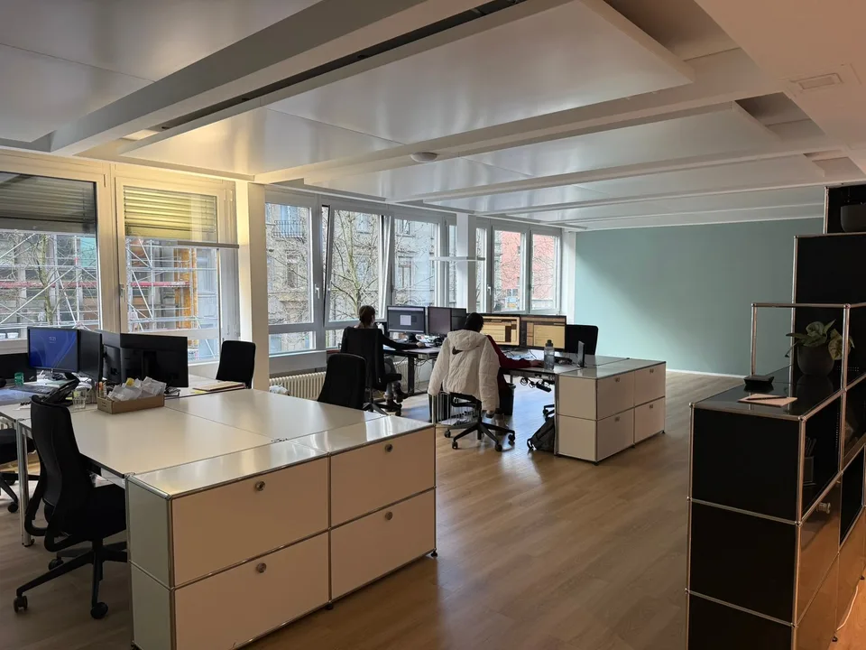 Komplett eingerichtetes, privates Büro exklusiv für Sie und Ihr Team – Foto 10 von 13