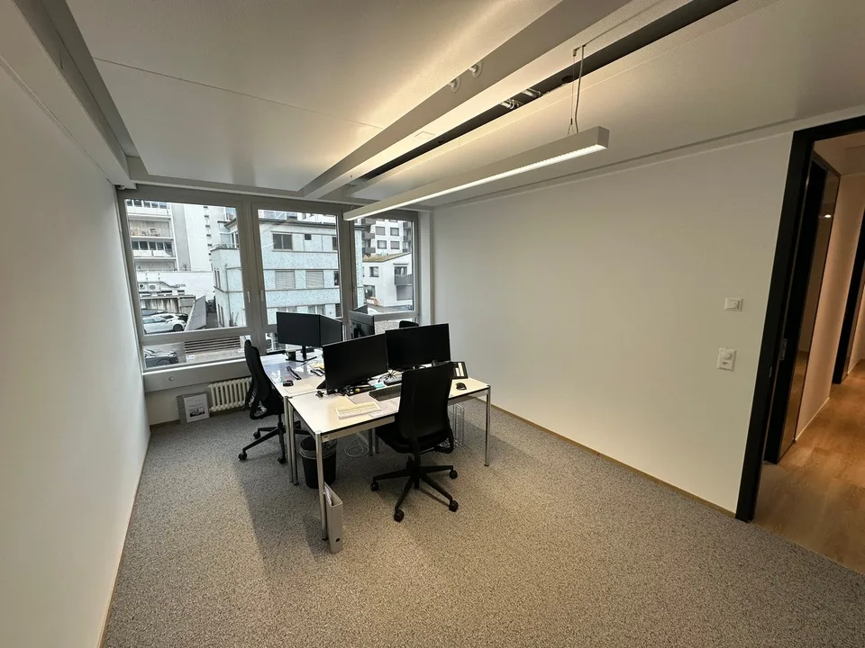 Komplett eingerichtetes, privates Büro exklusiv für Sie und Ihr Team