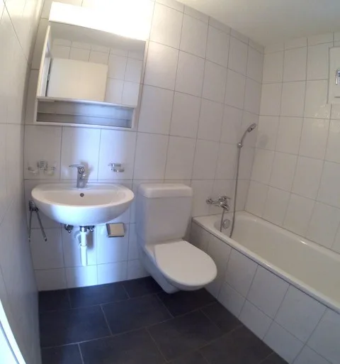 Deliziosa casa a schiera 4.5 locali in posizione tranquilla a Füllinsdorf – foto 12 di 12