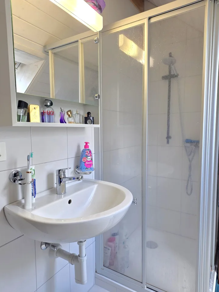 Deliziosa casa a schiera 4.5 locali in posizione tranquilla a Füllinsdorf – foto 10 di 12