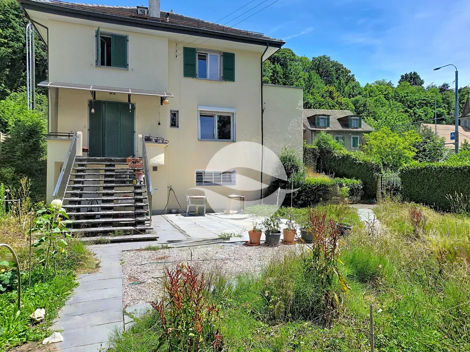 Villa de charme avec jardin aux portes de Lausanne