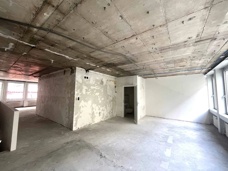 Strategische Lage: Arcade von 100m² mitten im Herzen eines Fußgängerbereichs