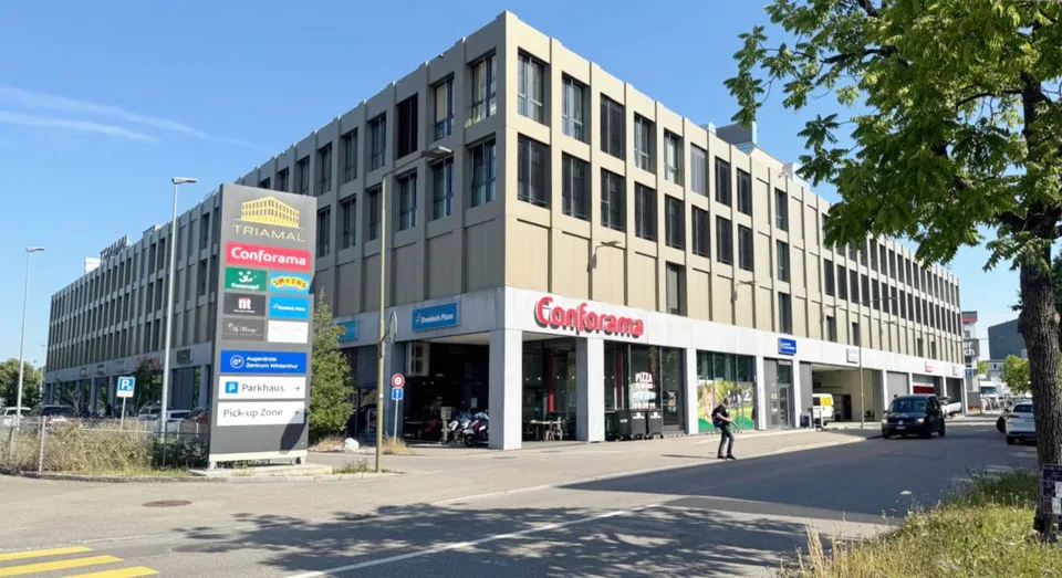 Moderne und helle Gewerbefläche im Triamal