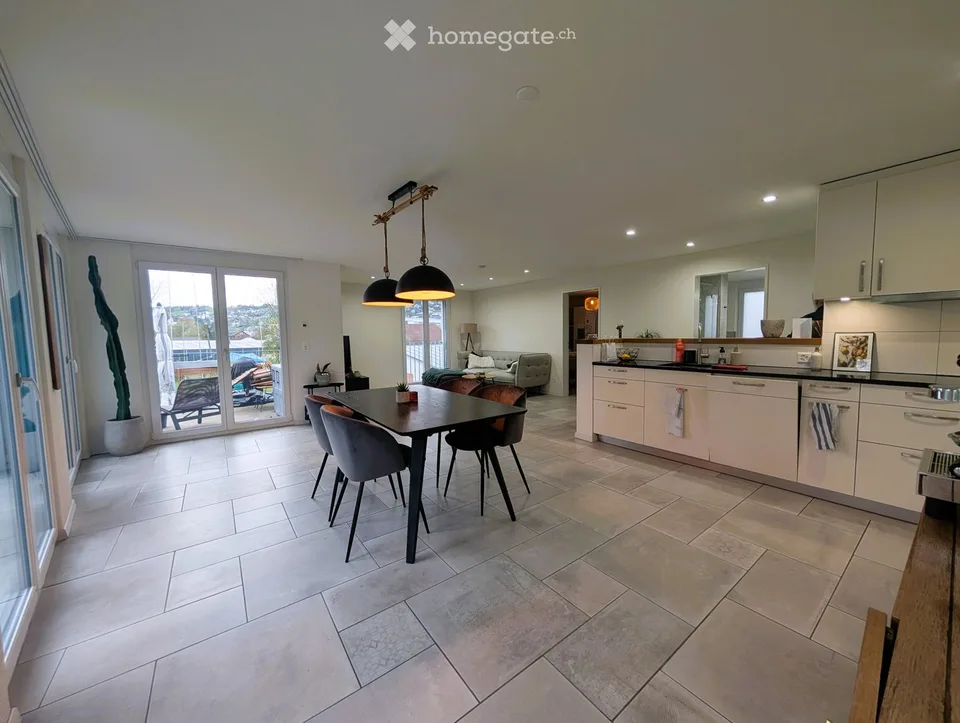 Moderne Wohnung in ruhiger Lage am Waldrand