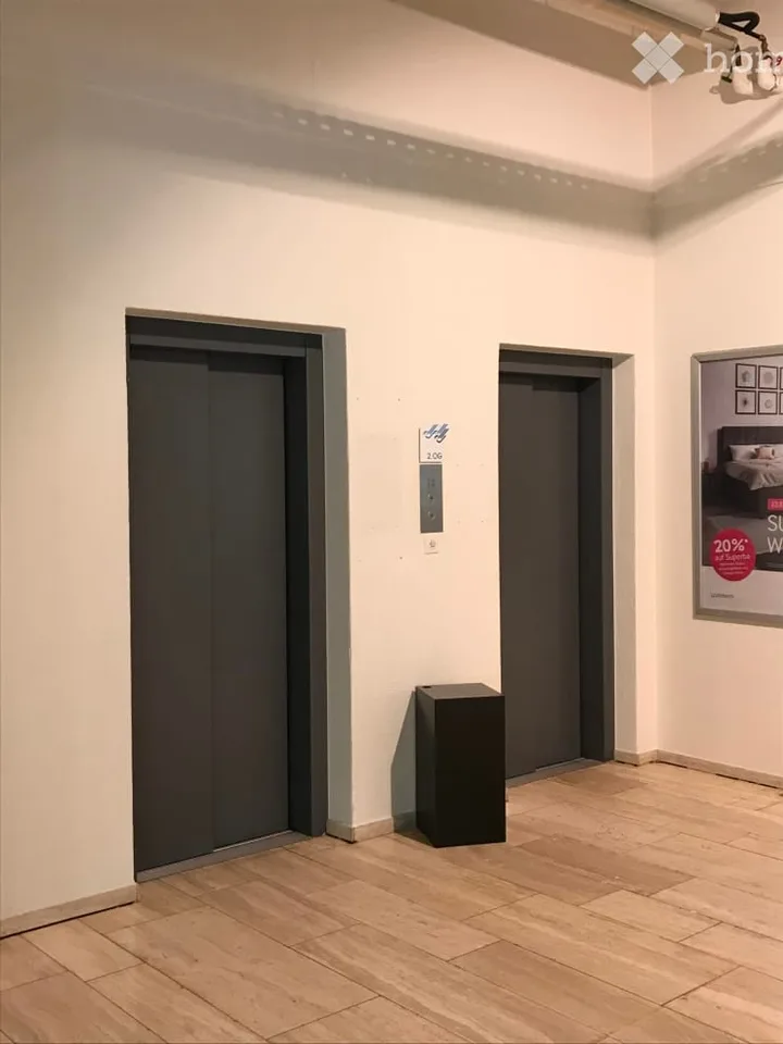 Bright office spaces at TOP LOCATION! (Partial areas from 450 m2)