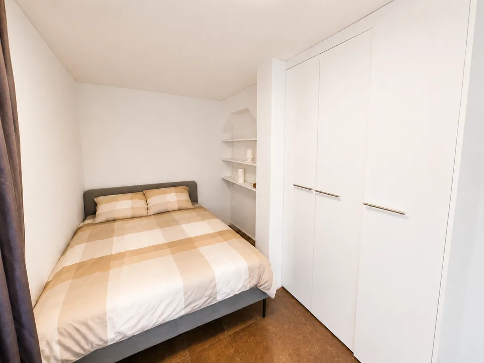 Moderne 2-Zimmer-Wonung mit eigener Terrasse in Ennetbaden