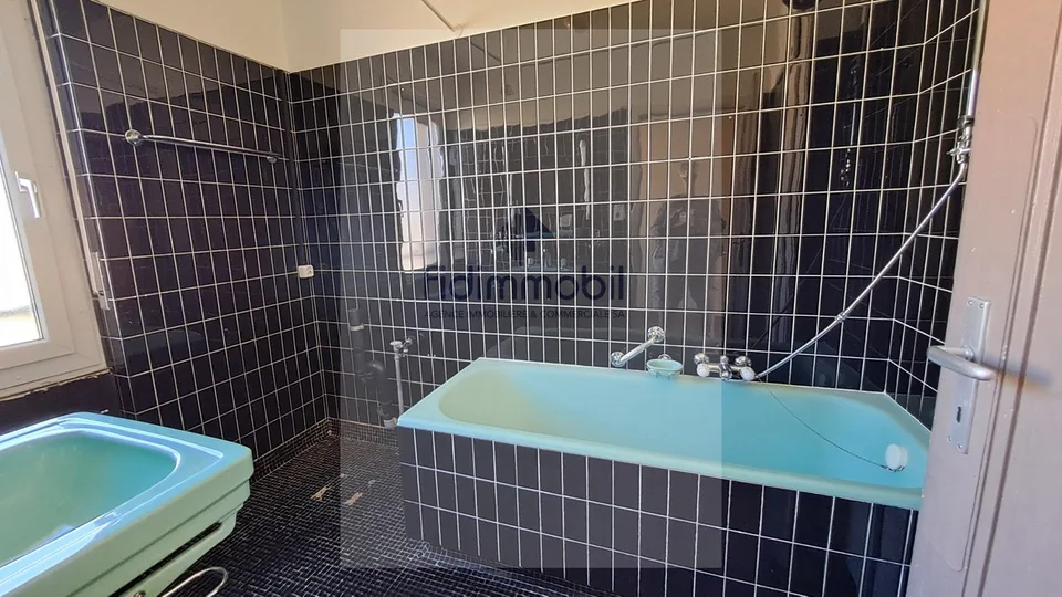 Zu vermieten, 7 Zimmer, Combe-Grieurin 37b, La Chaux-de-Fonds – Foto 9 von 12