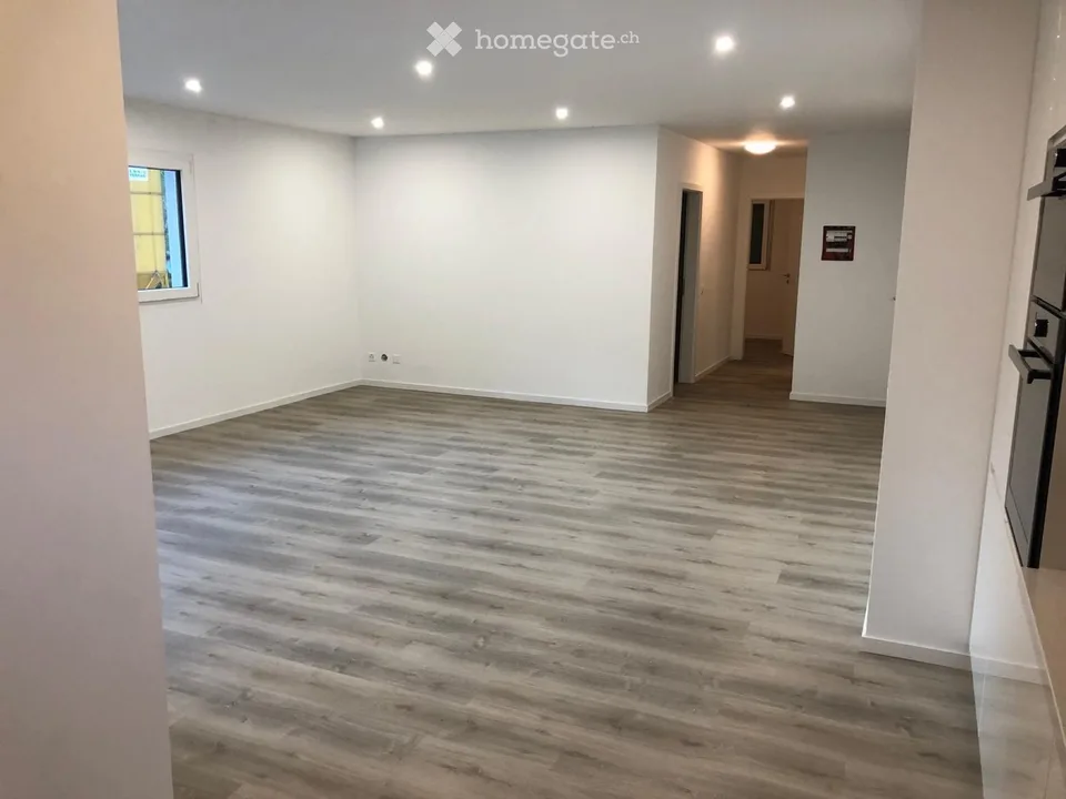 POLLEGIO Wohnung 3,5 Zimmer