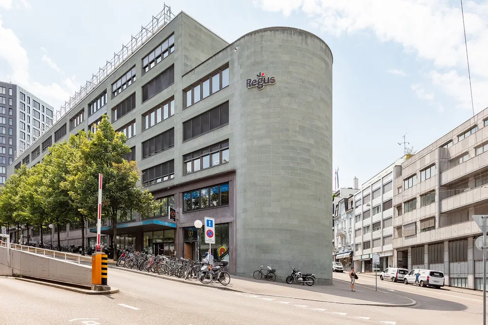 Privater Büroraum für 15 in Regus Heuwaage
