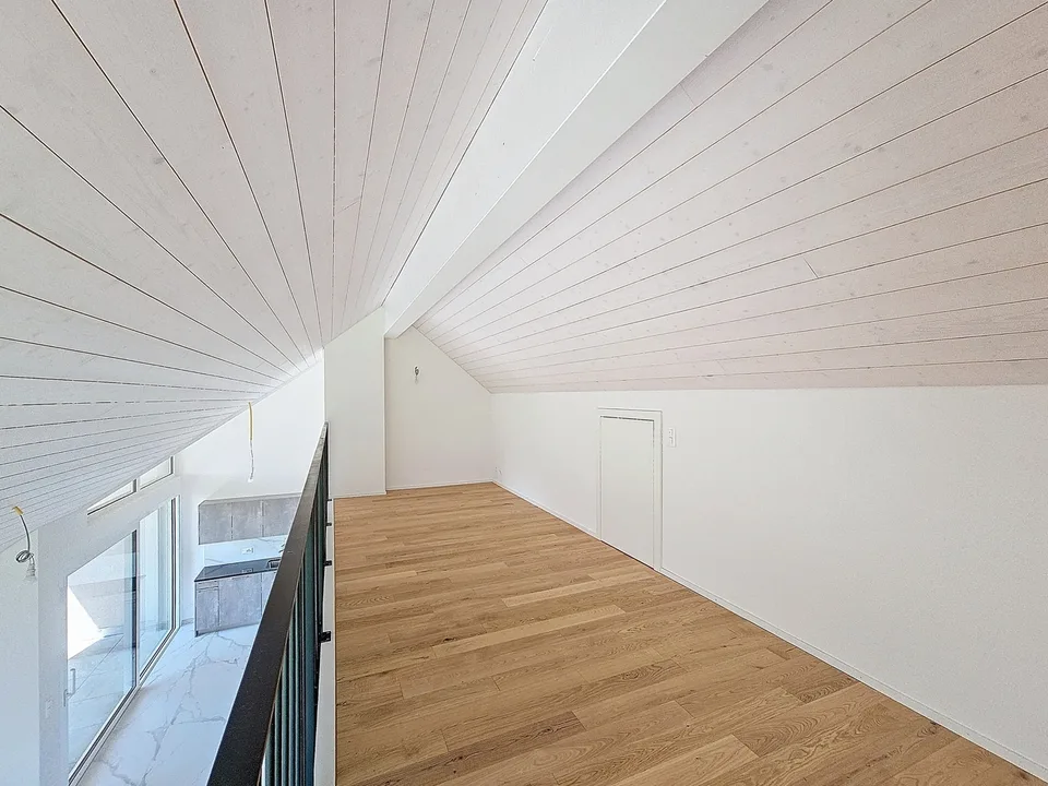 Wohnung 3,5 Zimmer im letzten Stock mit Galerie