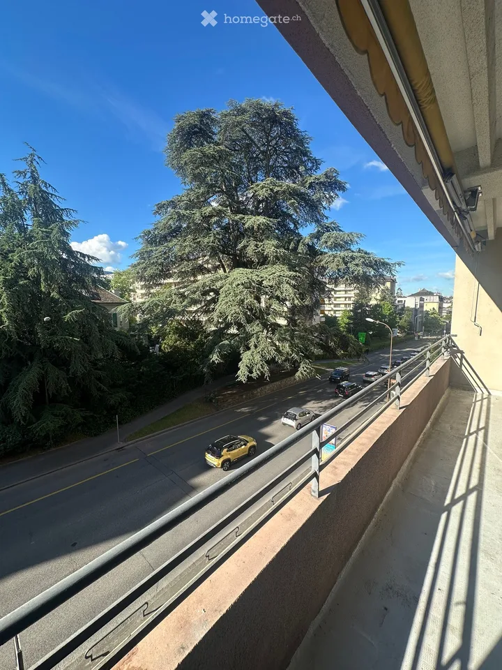2 Bedroom Lease Takeover in Eaux Vives