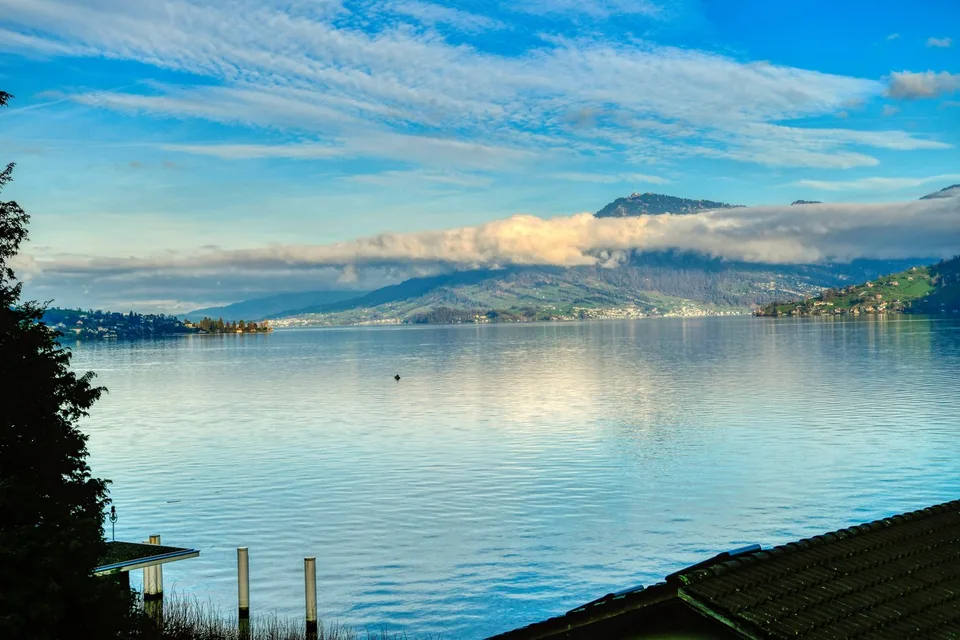 Exklusives möbliertes Apartment in der Villa Felsenau in Hergiswil am See