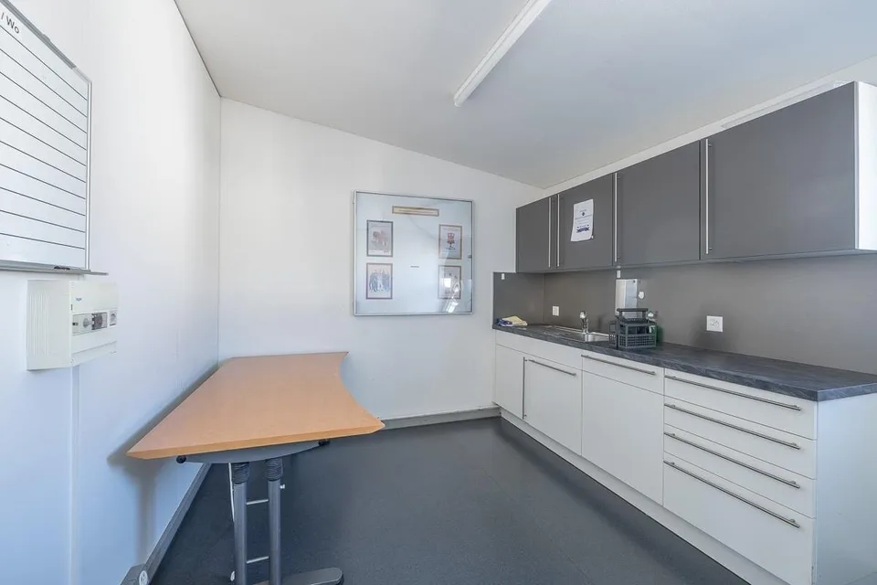 Espaces commerciaux représentatifs dans un emplacement attractif à St. Gallen – photo 10 sur 13