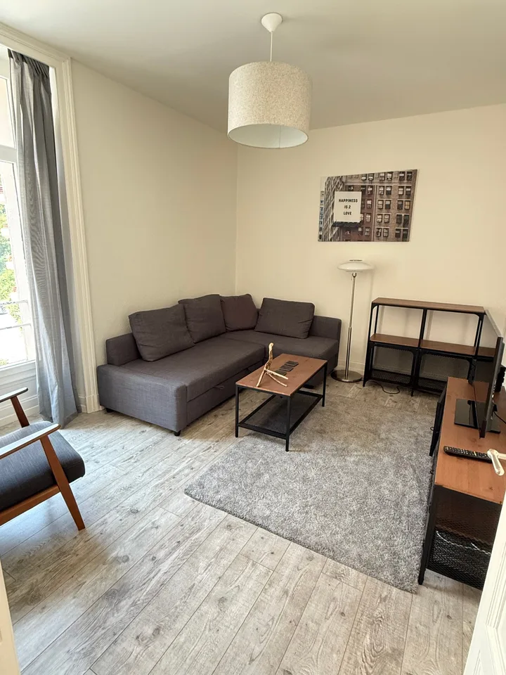 A louer appartement meublé dans un cadre exceptionnel à Territet