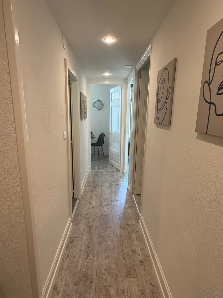 Zu vermieten möblierte Wohnung in einem außergewöhnlichen Rahmen in Territet – Foto 6 von 10