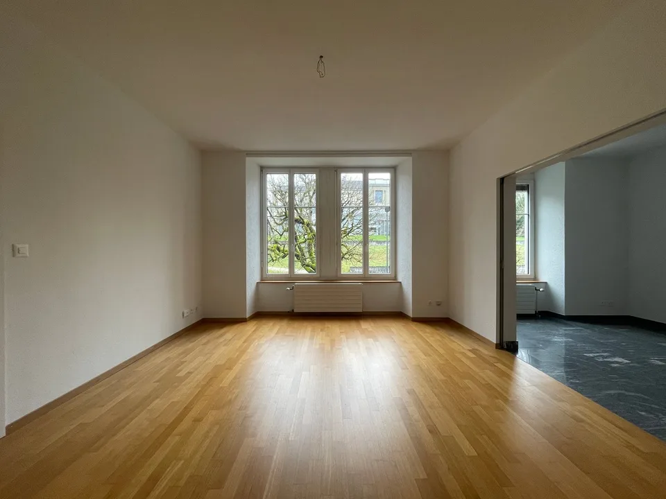 Charmant appartement 3 pièces dans un bâtiment historique à Baden